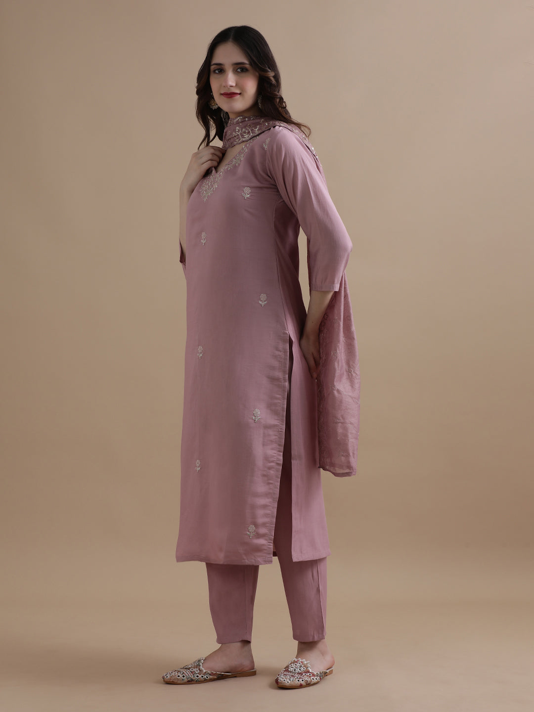Embroidered Chanderi Cotton Ethnic Motifs Kurta Sets With Dupatta