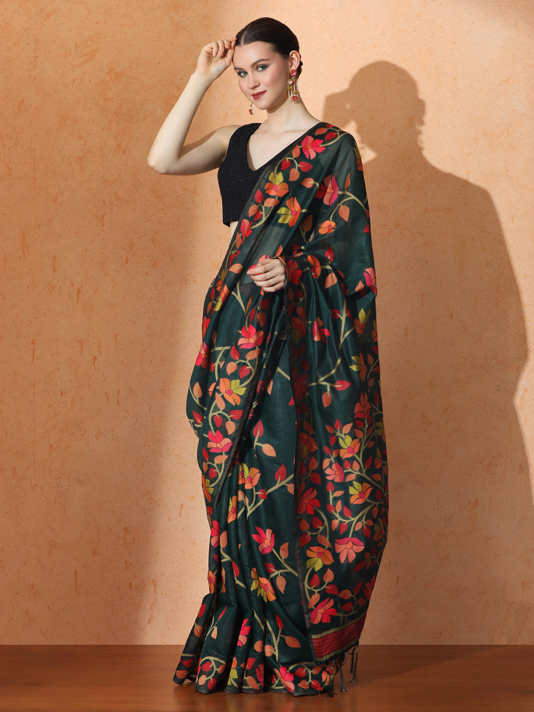 Floral Jamdani Cotton Saree with Unstiched Blouse