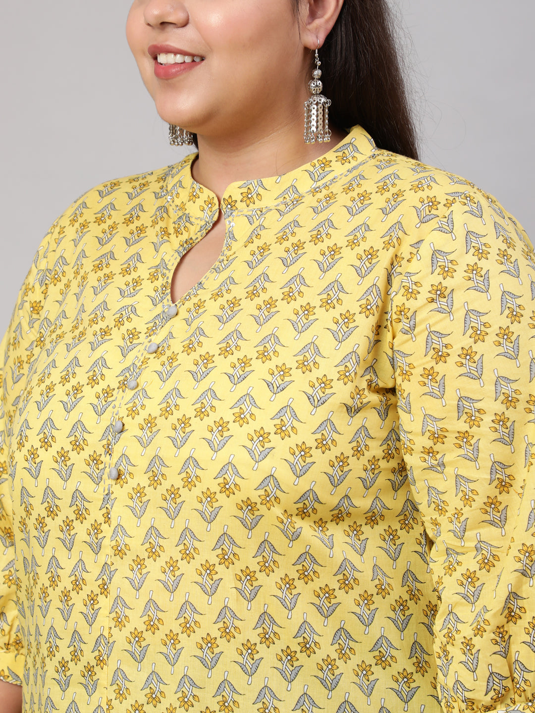 Plus Size Yellow Ethnic Mughal Buti Printed Straight Kurta