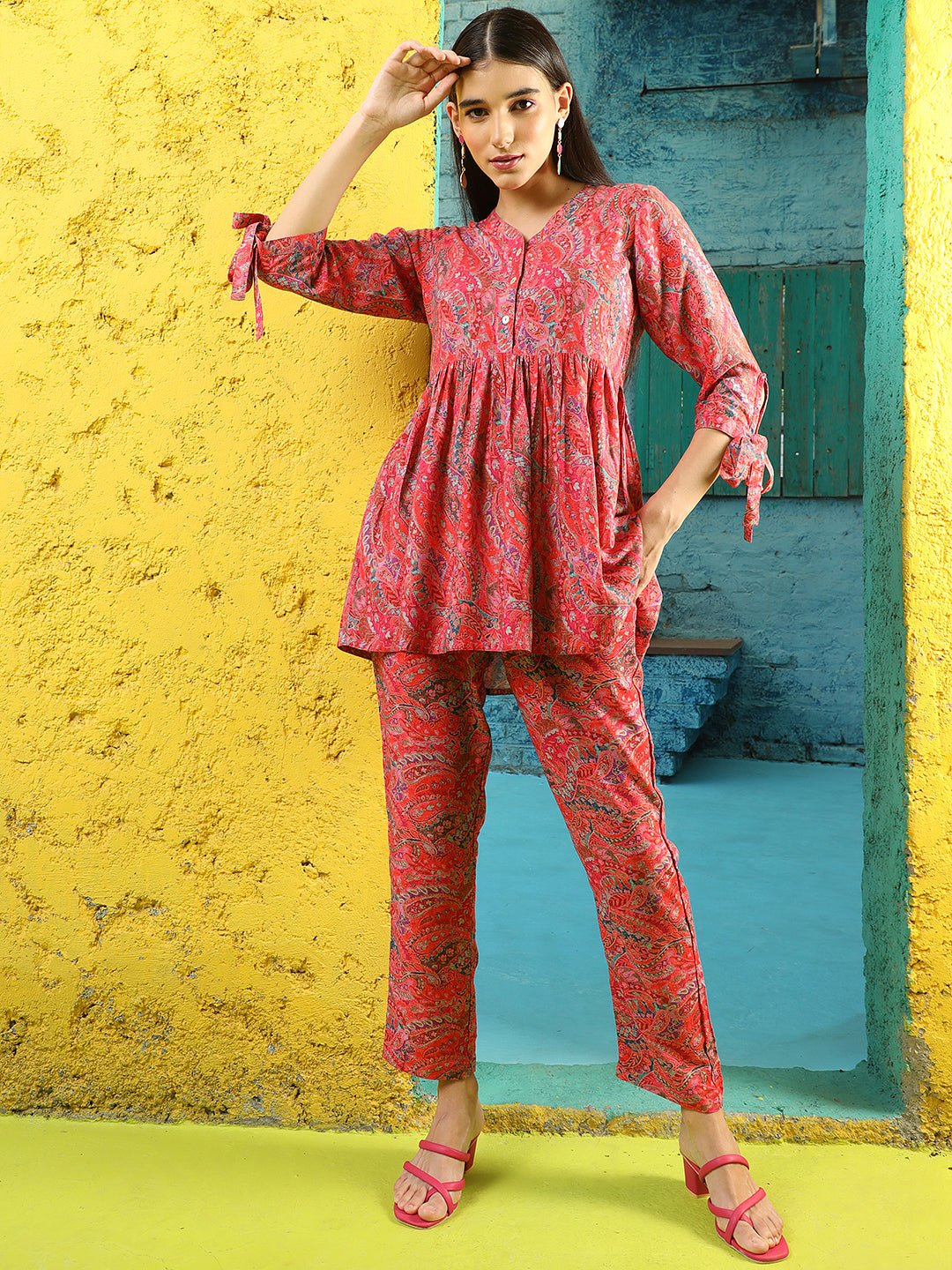 Pink Paisley Printed Peplum Short Kurta With Pants Co-ord Set