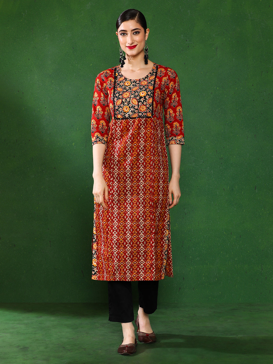 Brown And Beige Ethnic Motifs Straight Cotton Kurta
