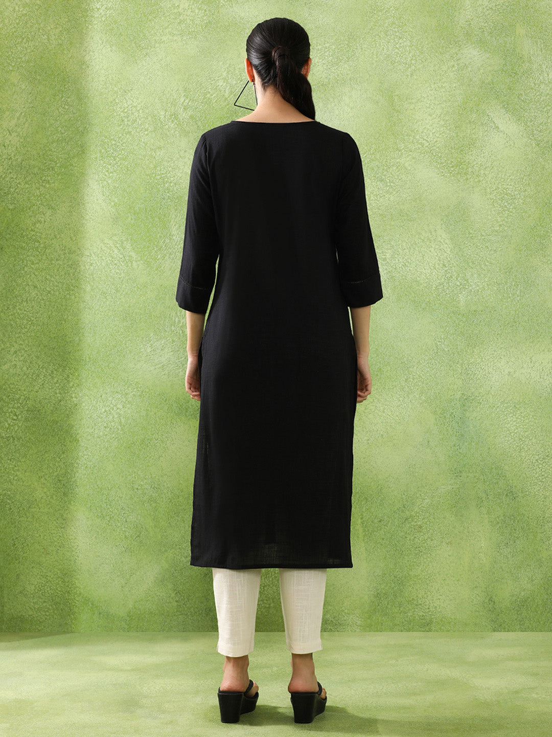 Woven Design Embroidered Straight Pure Cotton Kurta