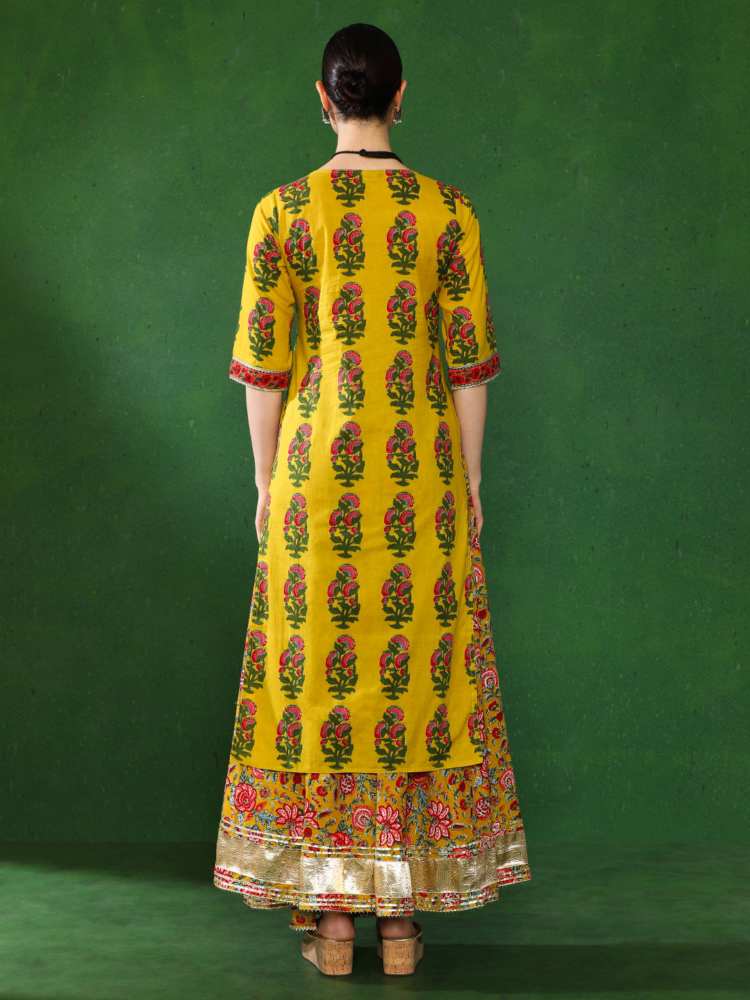 Floral Print Straight Kurta With Skirt