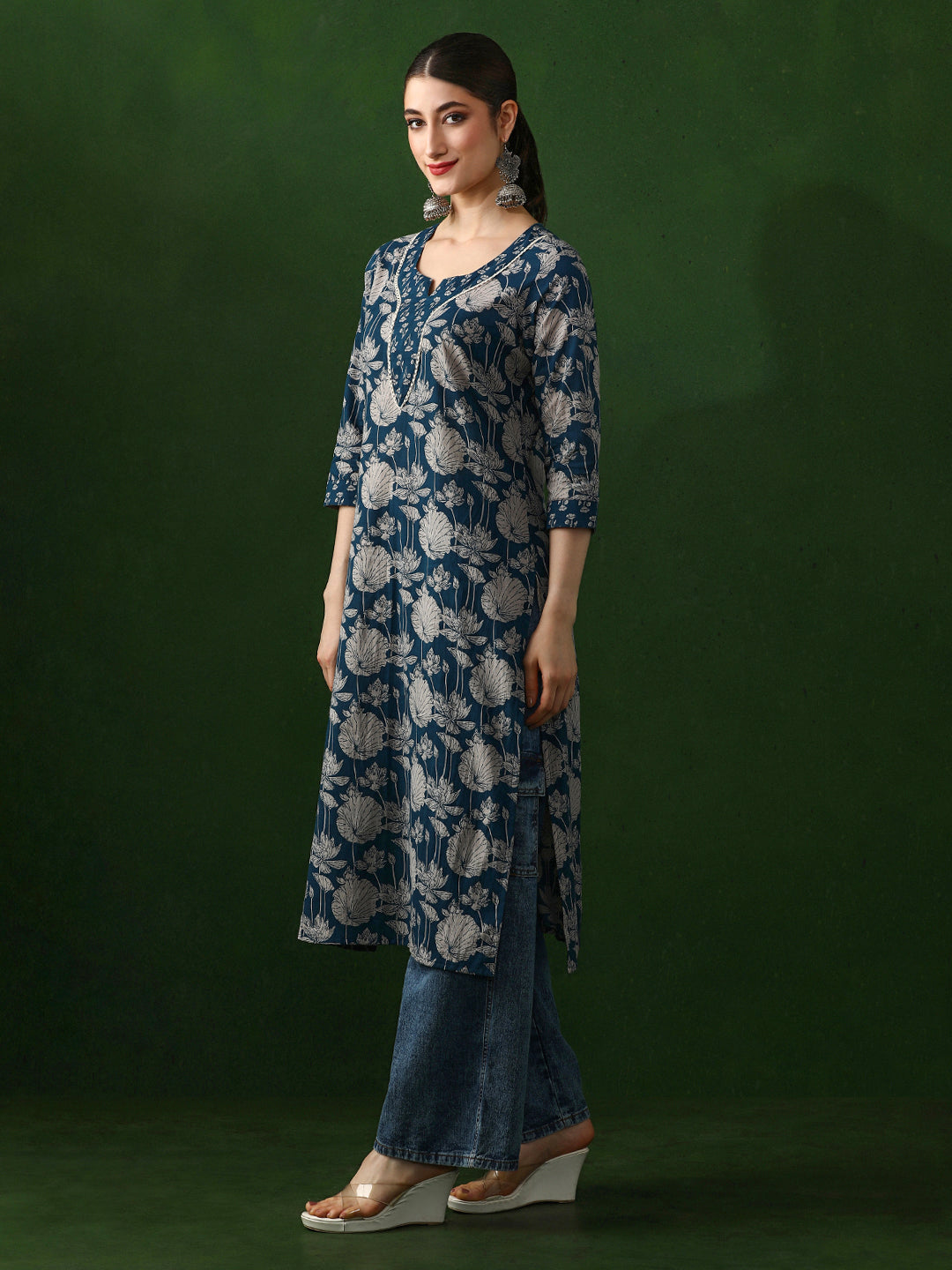 Floral Embroidered Straight Pure Cotton Kurta