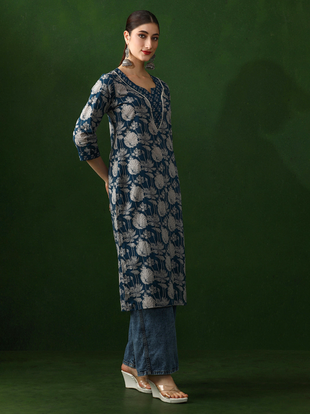 Floral Embroidered Straight Pure Cotton Kurta