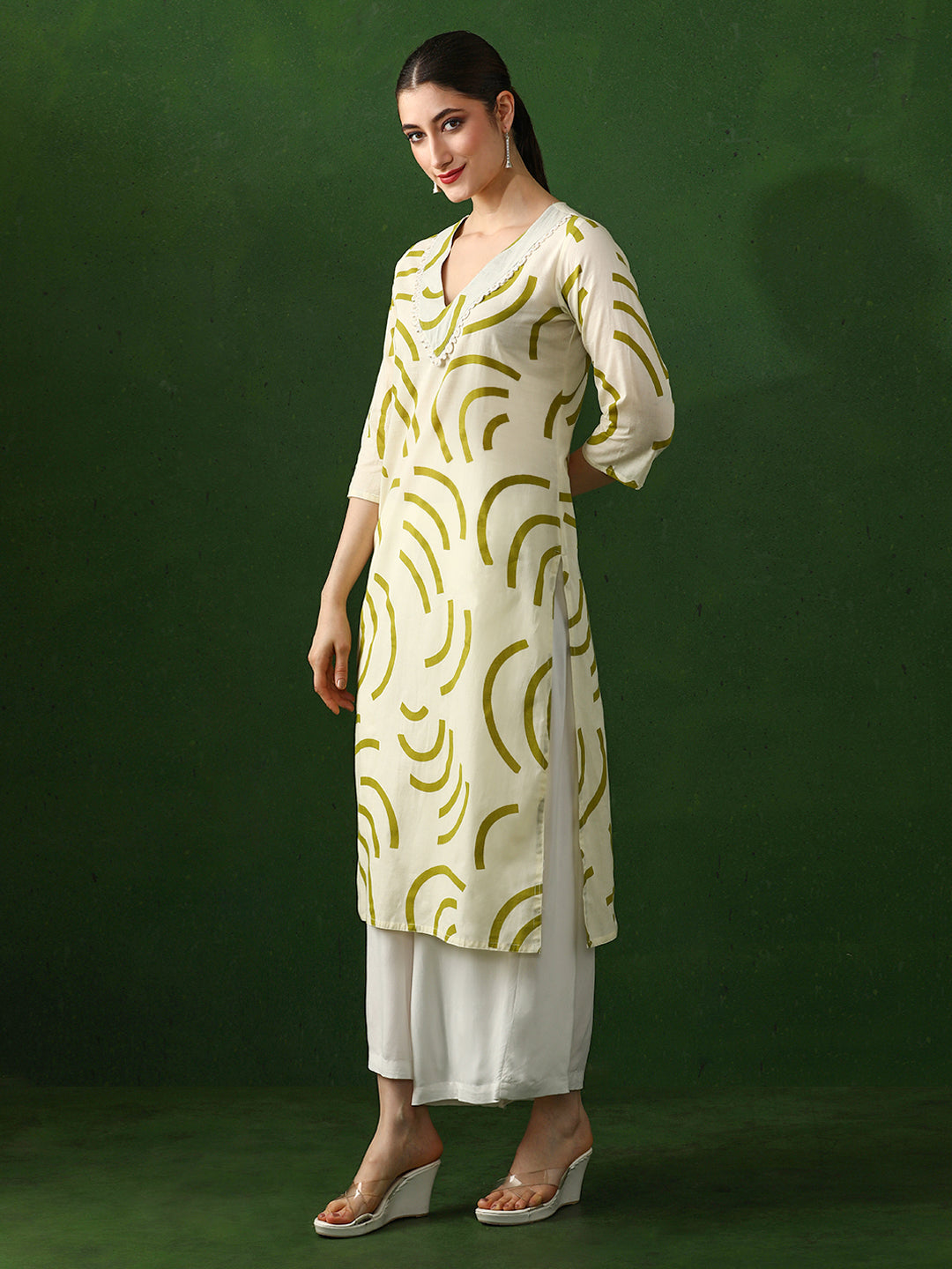 Leheriya Embroidered Straight Pure Cotton Kurta