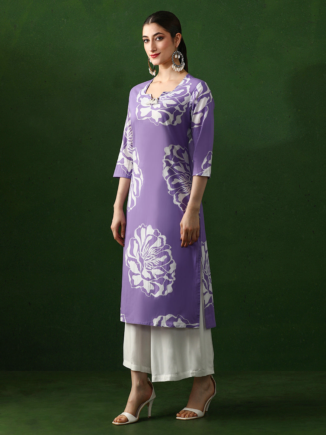 Floral Embroidered Straight Pure Cotton Kurta