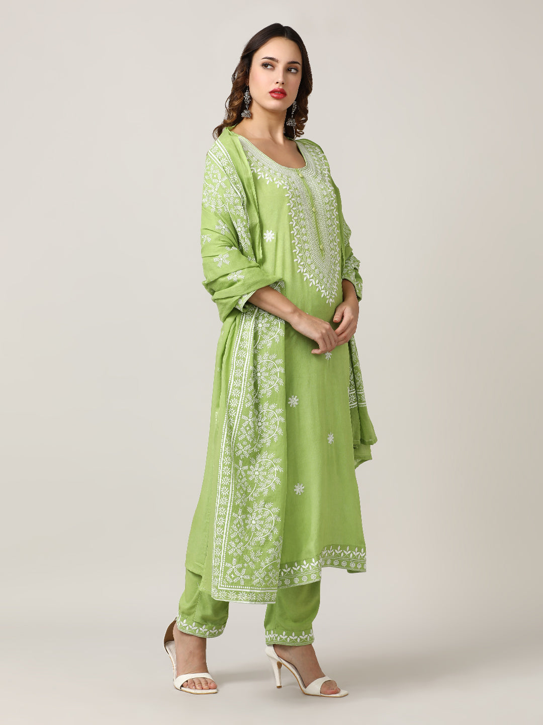 Embroidered Floral Straight Kurta Sets With Dupatta