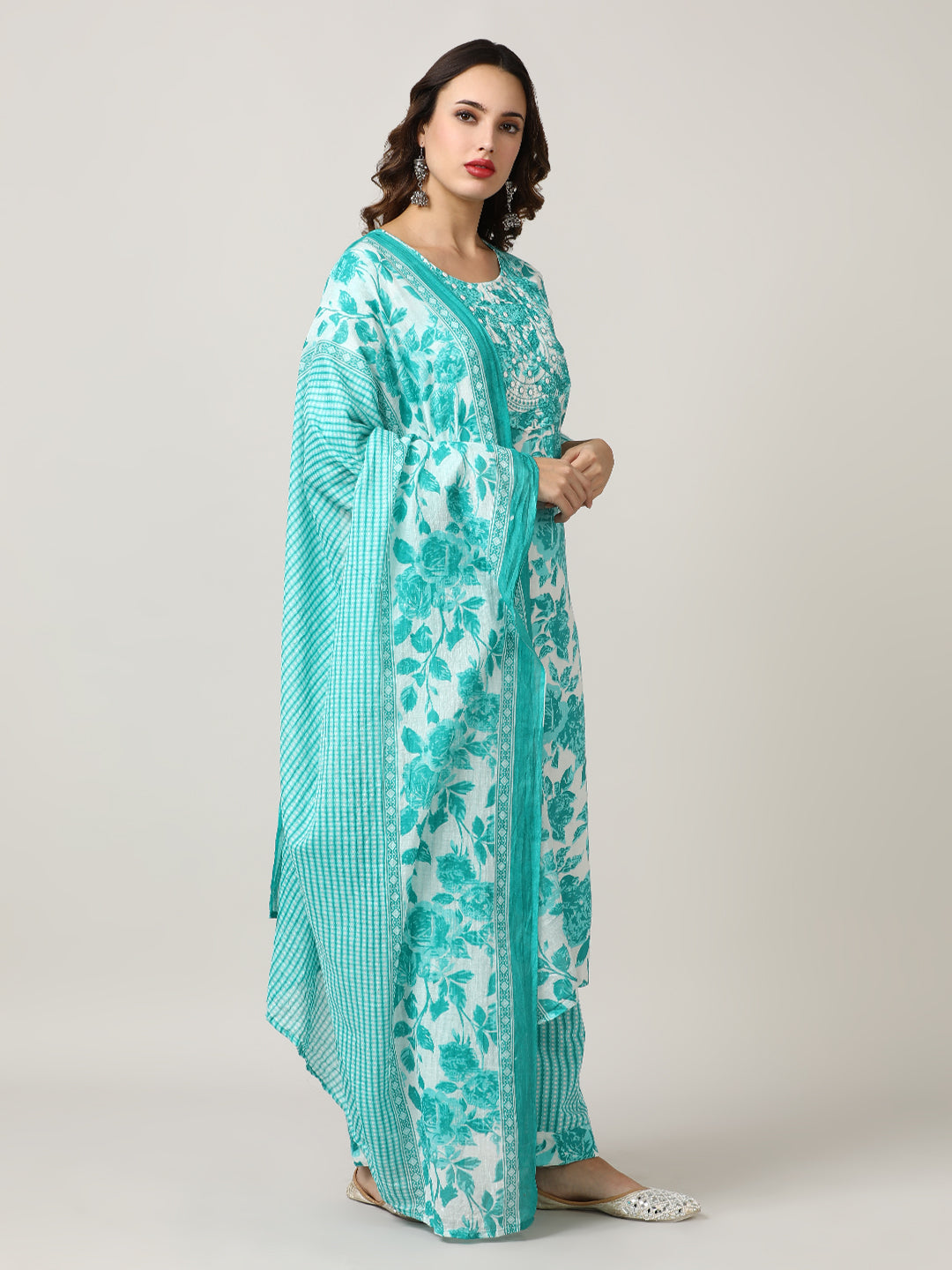 Embroidered Pure Cotton Floral Kurta Sets With Dupatta