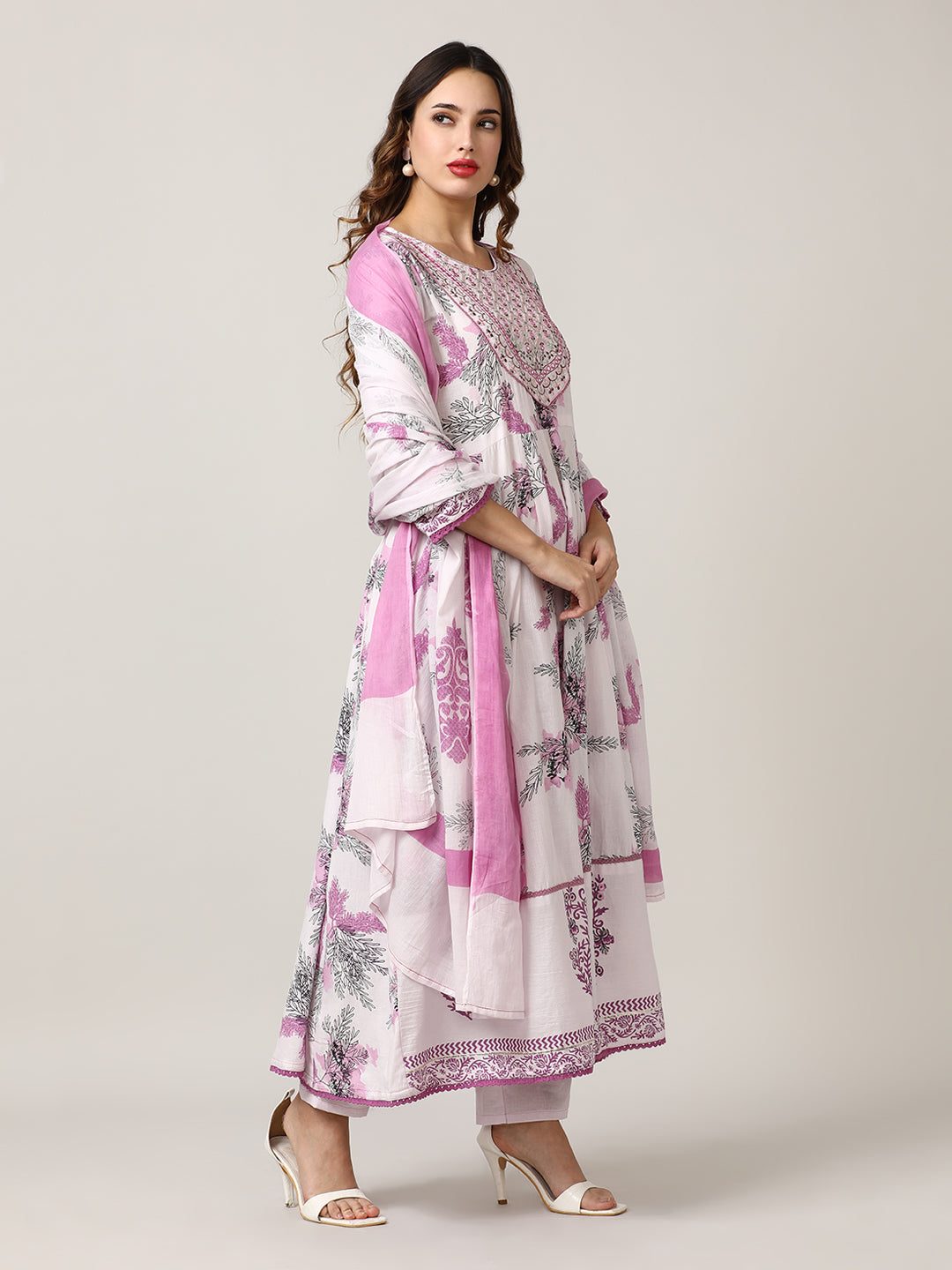 Embroidered Pure Cotton Floral Kurta Sets With Dupatta