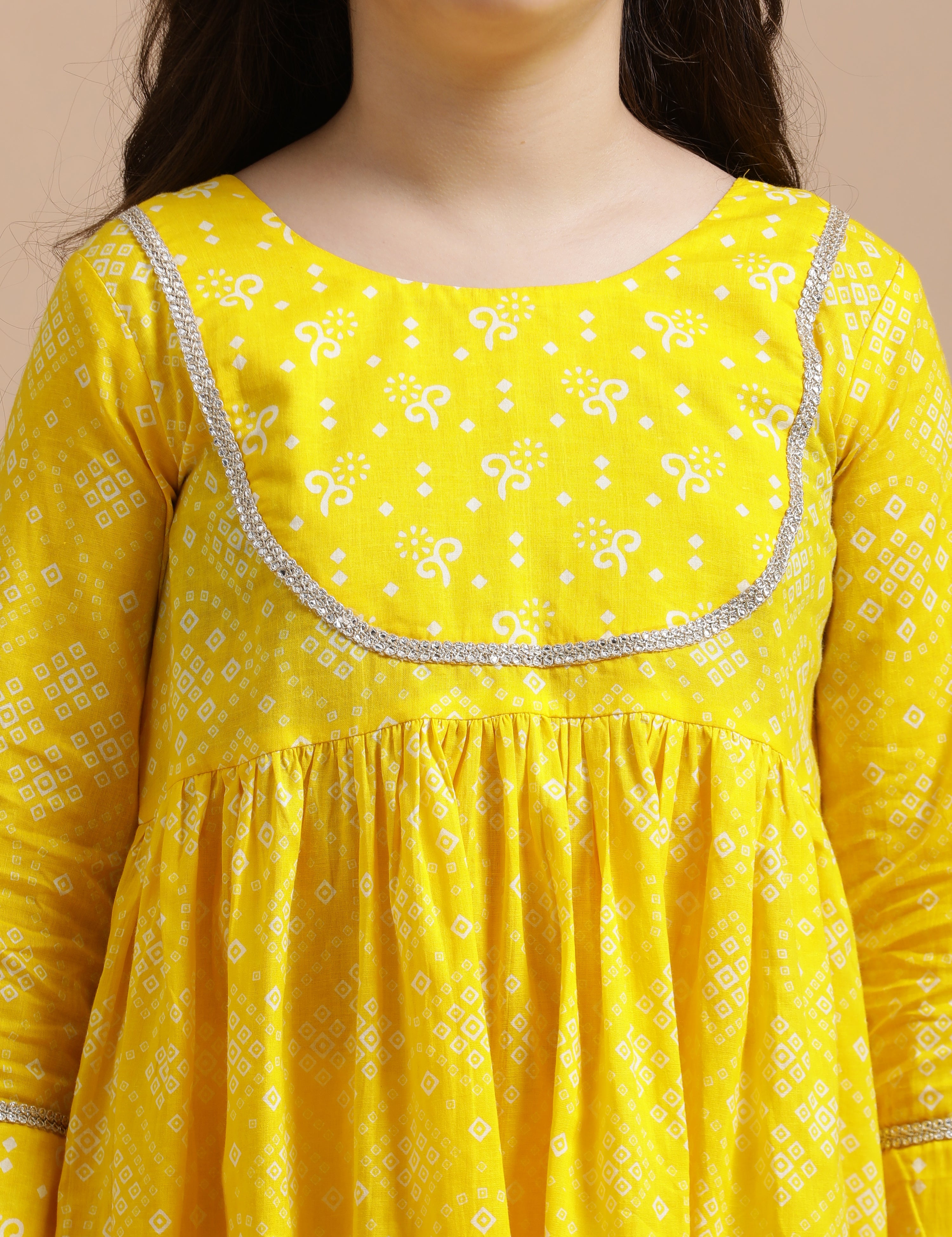 Girls Pure Cotton Floral Embroidered Anarkali Kurta With Salwar