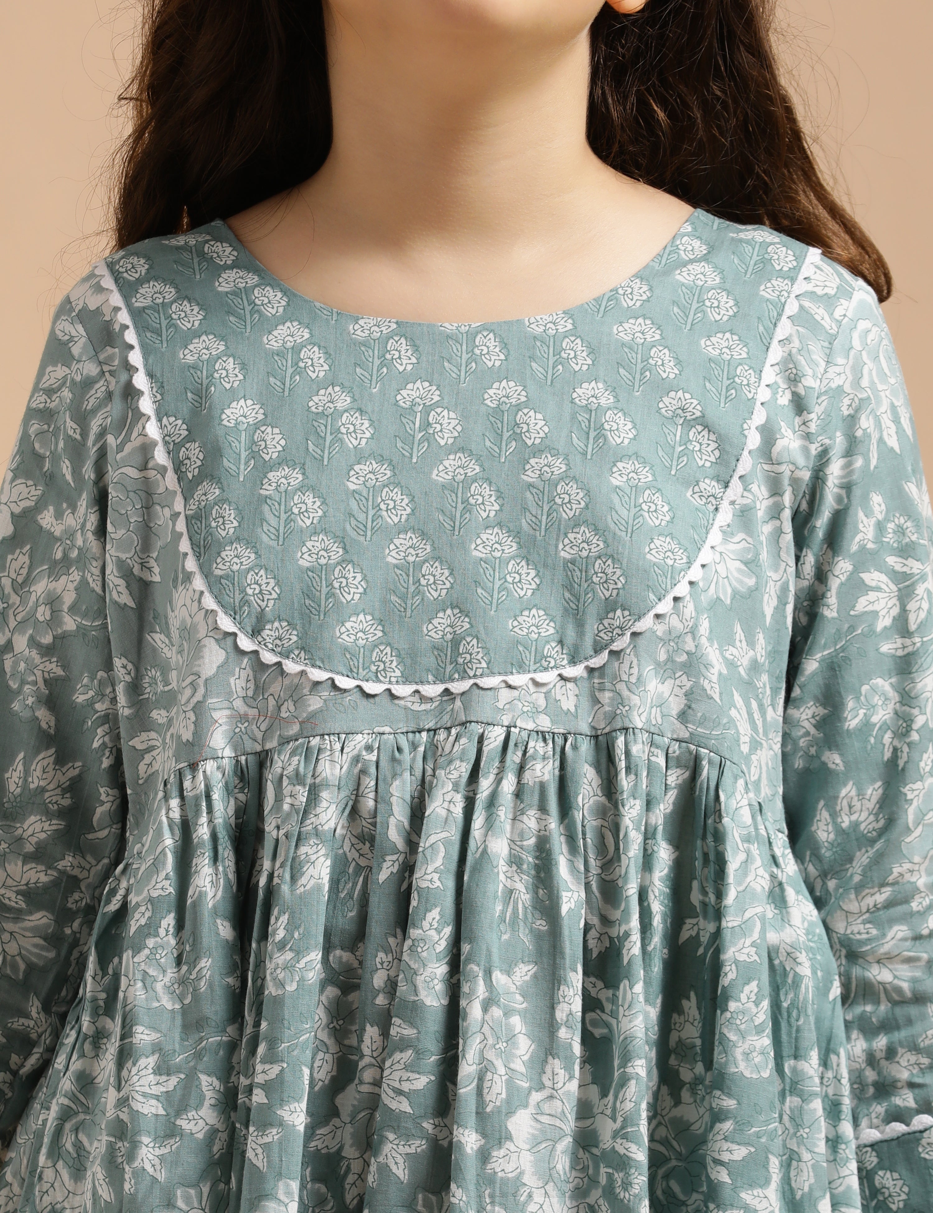 Girls Pure Cotton Floral Embroidered Anarkali Kurta With Salwar