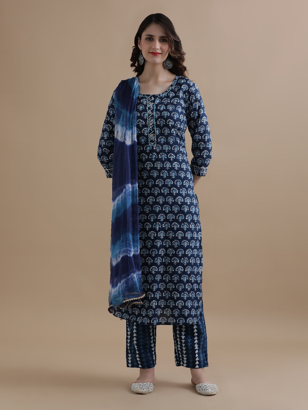 Floral Printed Thread Work Pure Cotton Navy Blue Kurta With Pant & Chiffon Dupatta