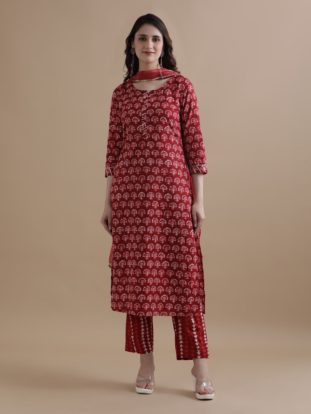 Red Floral Printed Gotta Patti Pure Cotton Kurta With Pant & Chiffon Dupatta