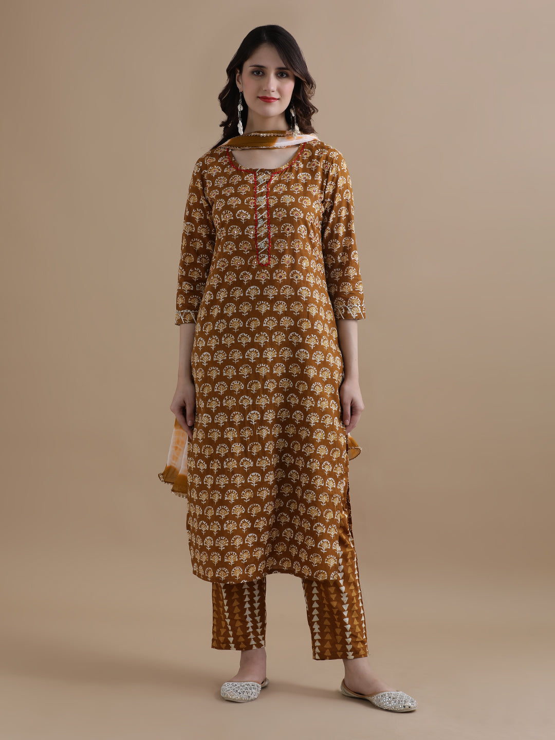 Mustard Floral Printed Gotta Patti Pure Cotton Kurta With Pant & Chiffon Dupatta