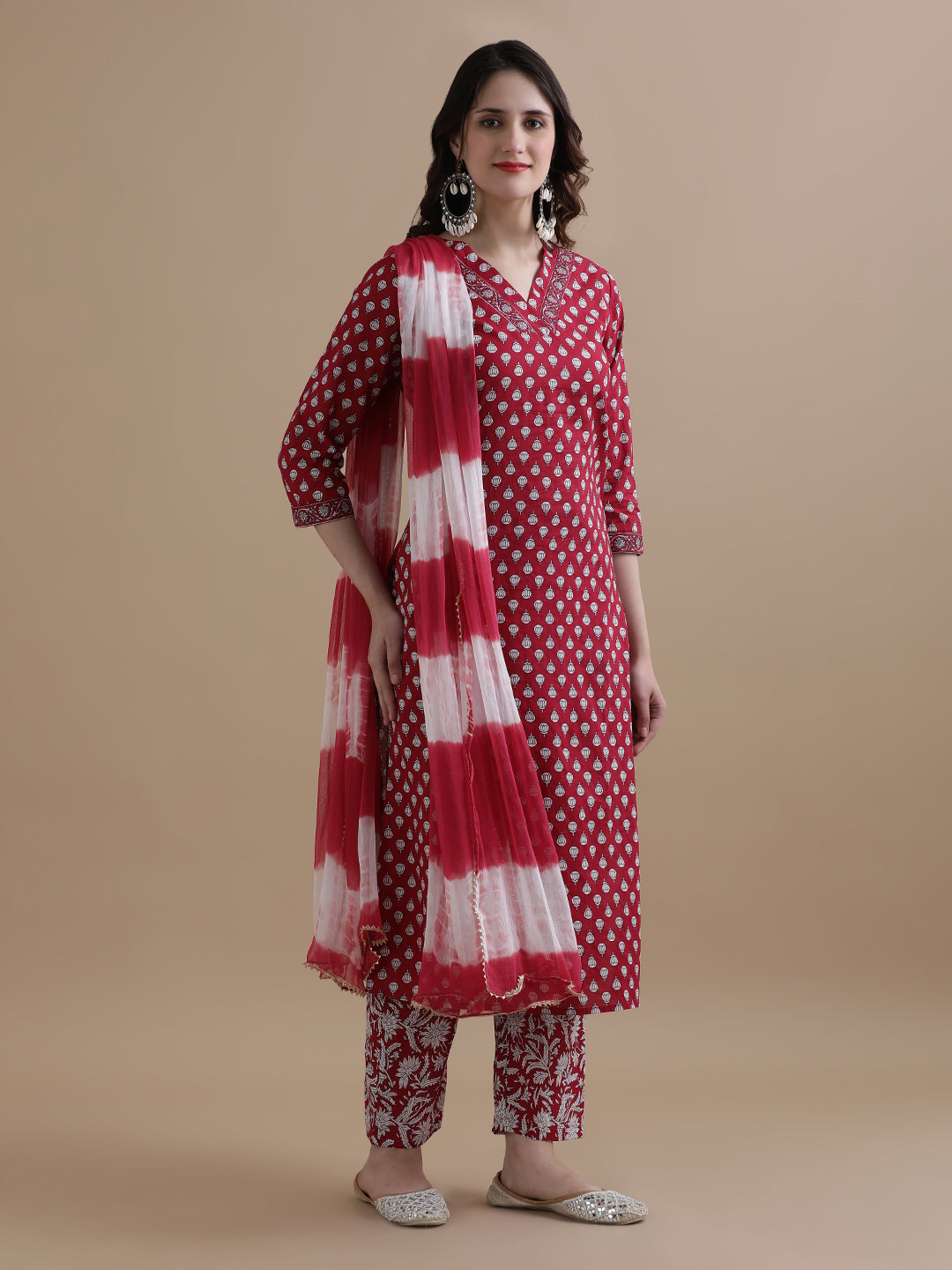 Red Floral Printed Pure Cotton Kurta With Pant & Chiffon Dupatta
