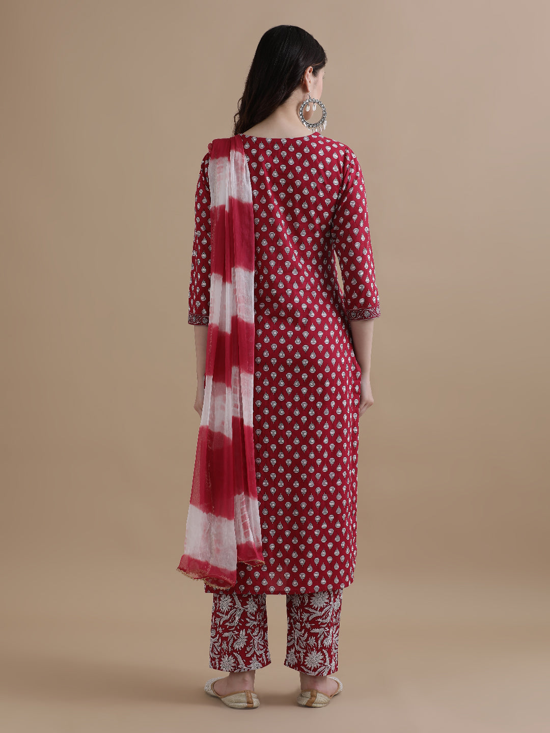 Red Floral Printed Pure Cotton Kurta With Pant & Chiffon Dupatta