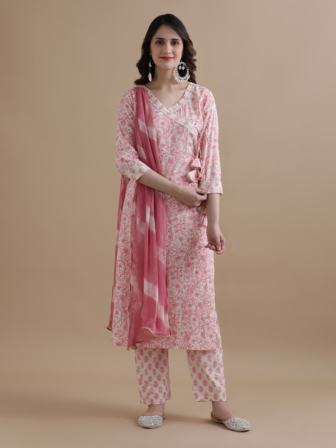 Off White Angrakha Style Floral Printed Gotta Patti Pure Cotton Kurta With Pant & Chiffon Dupatta