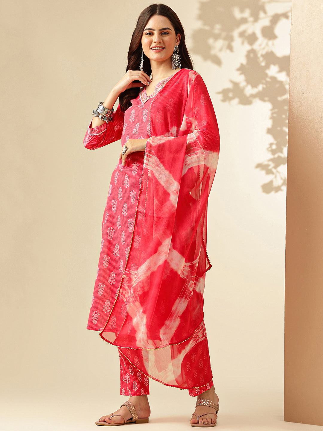 Floral Embroidered Straight Pure Cotton Kurta & Trousers Sets