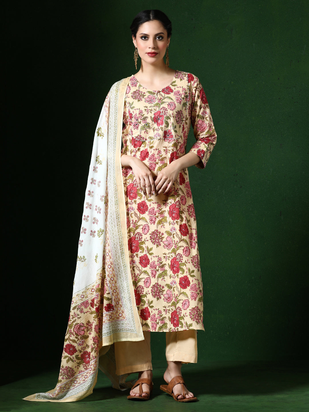Floral Embroidered Straight Pure Cotton Kurta & Trousers Sets