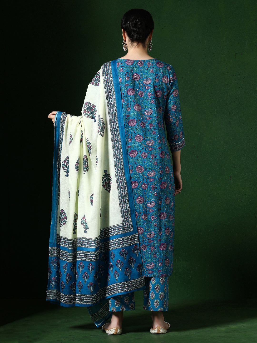 Floral Embroidered Straight Pure Cotton Kurta & Trousers Sets
