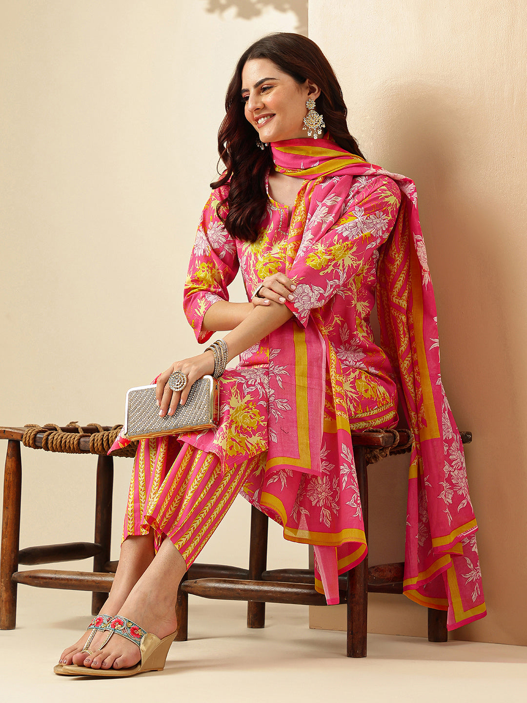 Floral Embroidered Straight Pure Cotton Kurta & Trousers Sets