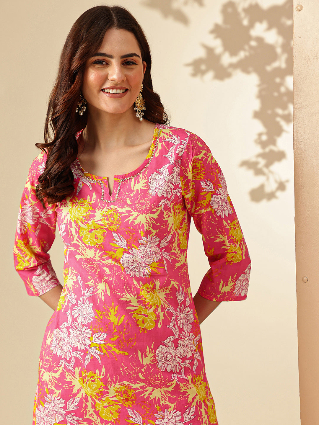 Floral Embroidered Straight Pure Cotton Kurta & Trousers Sets