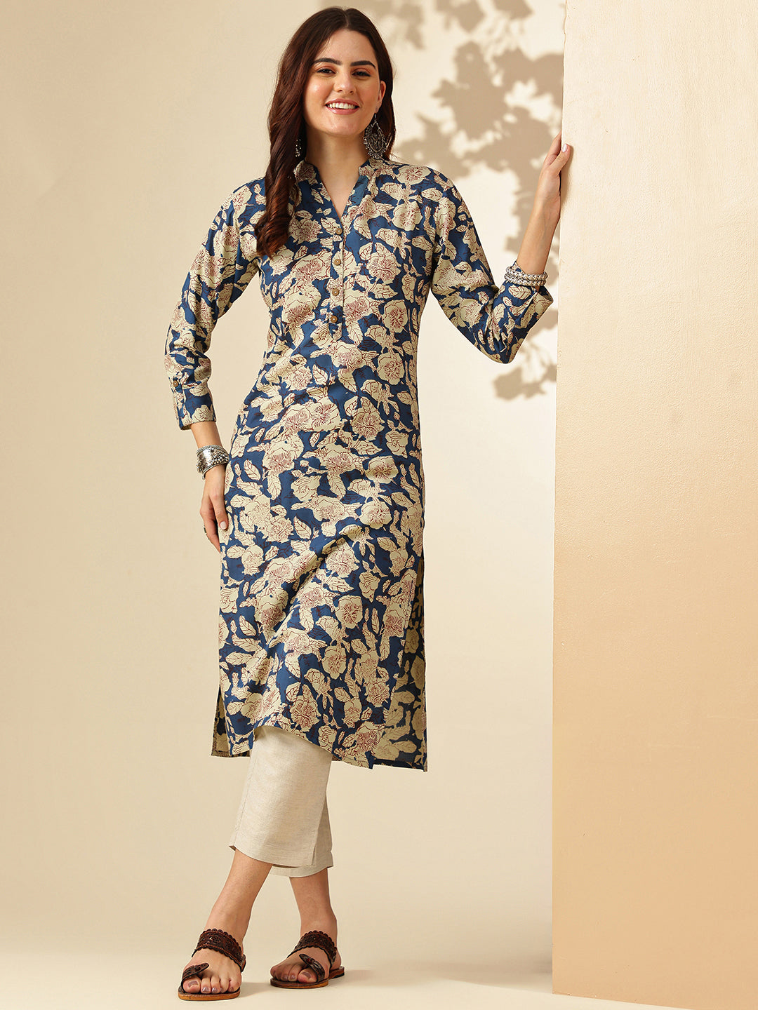 Floral Printed Straight Floral Kurta