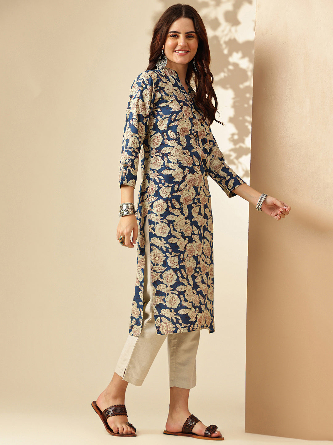 Floral Printed Straight Floral Kurta