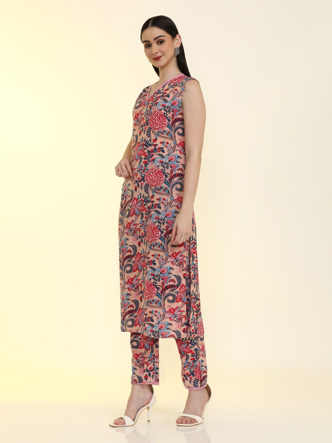 Floral Printed Cotton Blend Straight Kurta with Trousers