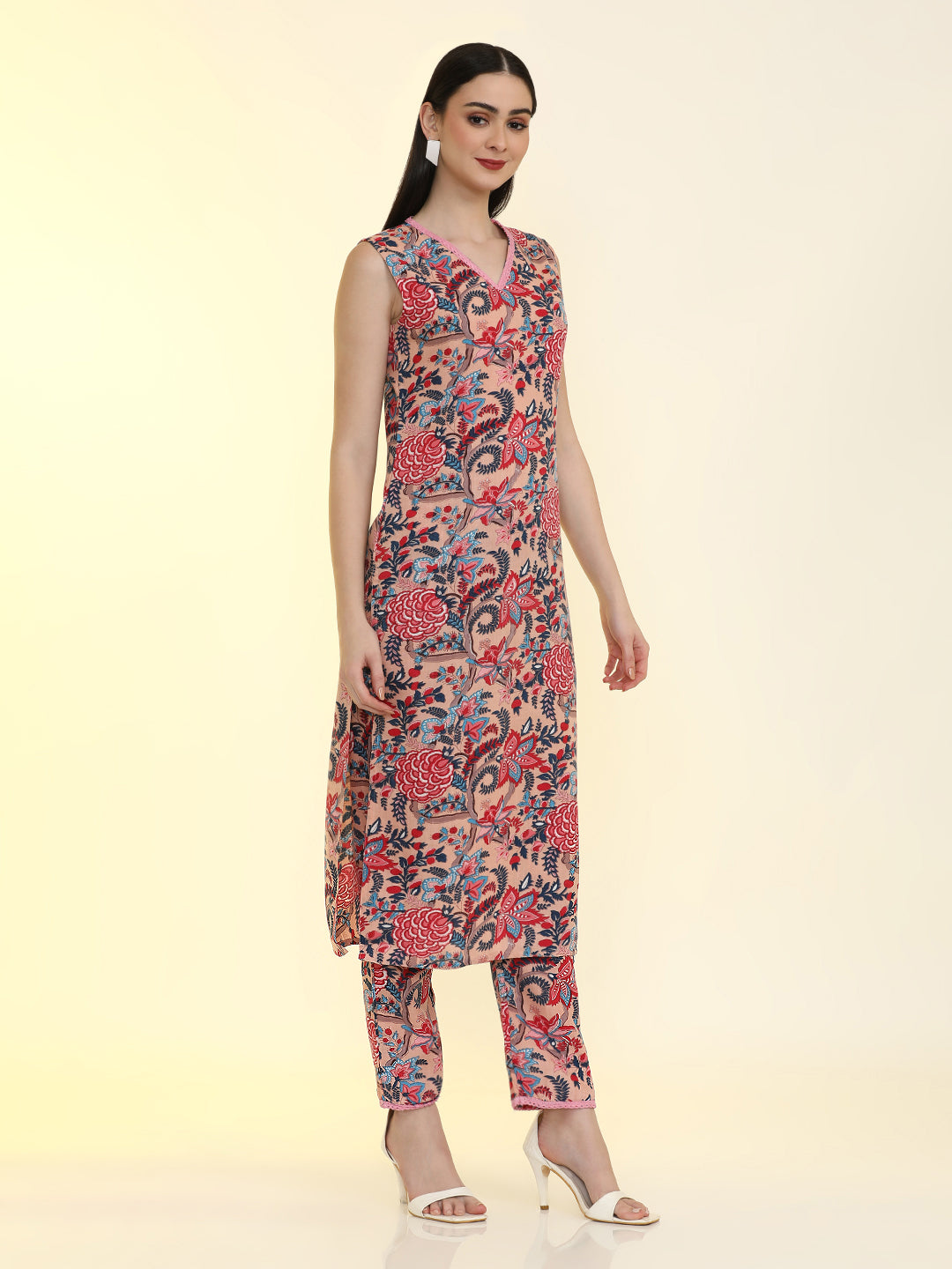 Floral Printed Cotton Blend Straight Kurta with Trousers