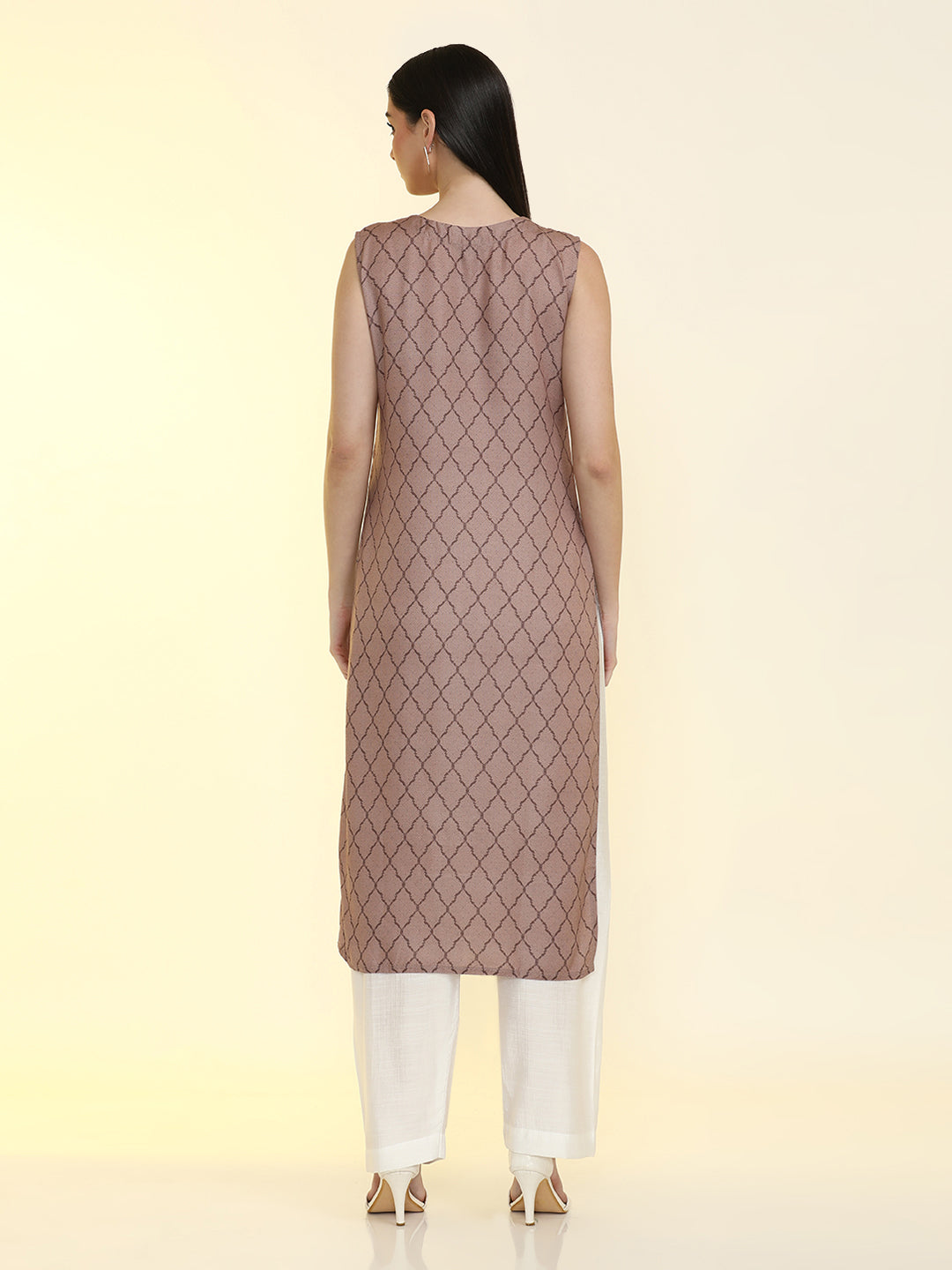 Floral Printed Straight Sleeveless Kurta