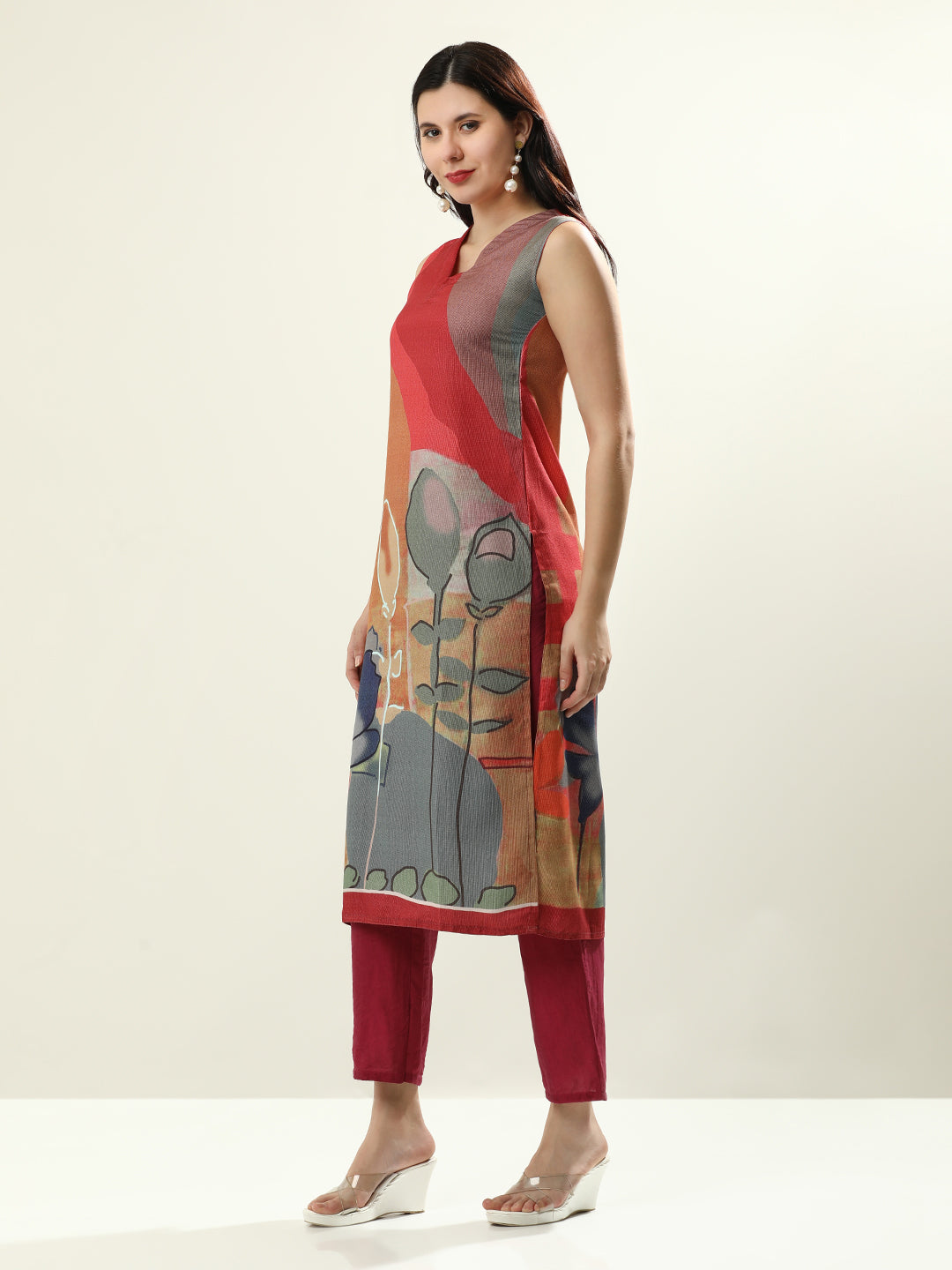 Floral Printed Straight Sleeveless Kurta