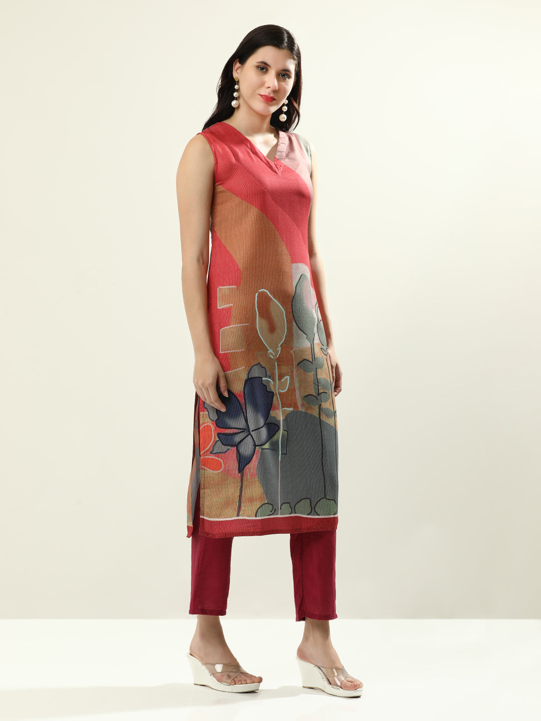 Floral Printed Straight Sleeveless Kurta