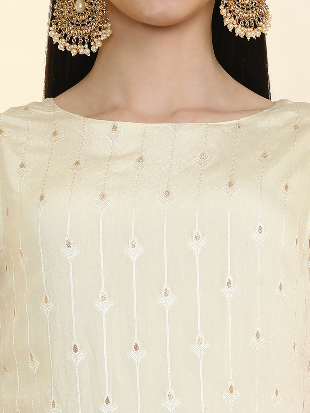 Floral Embroidered Silk Blend Straight Kurta & Trousers Sets