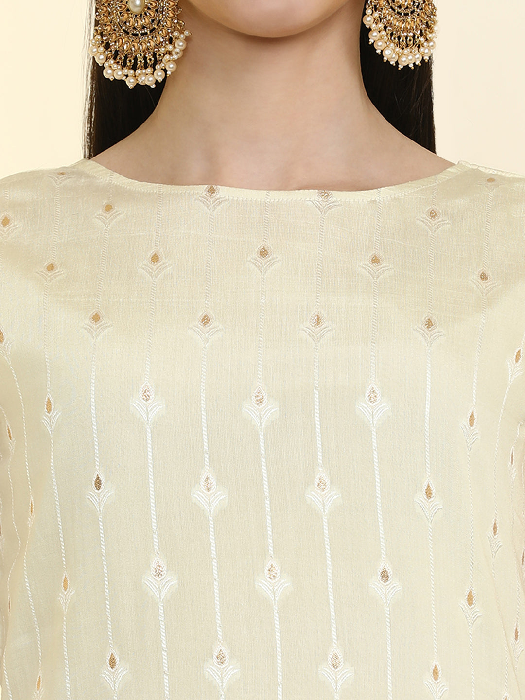 Floral Embroidered Silk Blend Straight Kurta & Trousers Sets