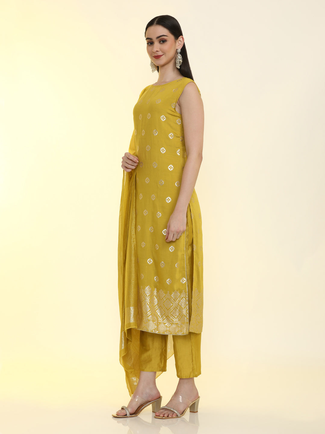 Geometric Embroidered Silk Blend Straight Kurta & Trousers Sets