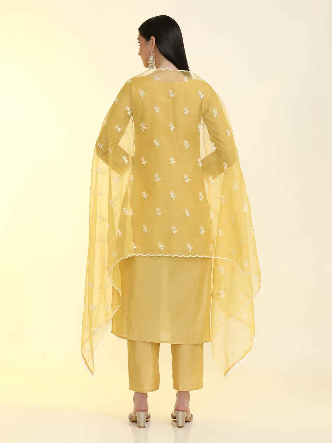 Floral Embroidered Silk Blend Straight Kurta & Trousers Sets