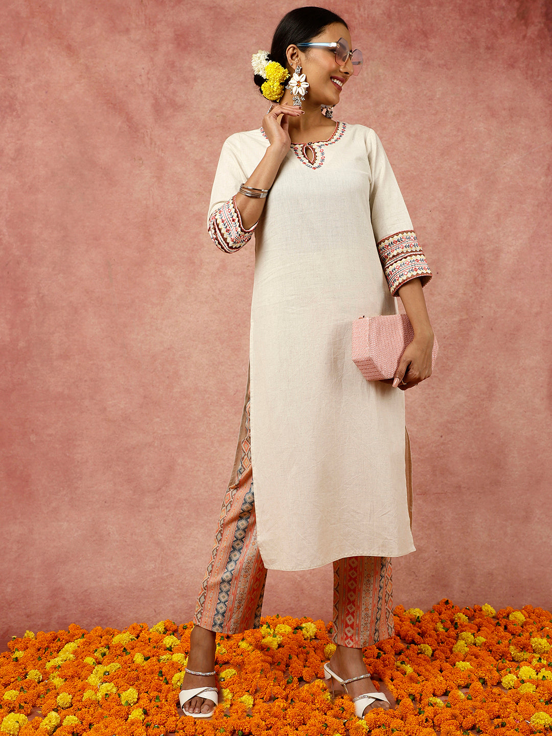 Beige Straight Kurta With Geometric Printed Pants