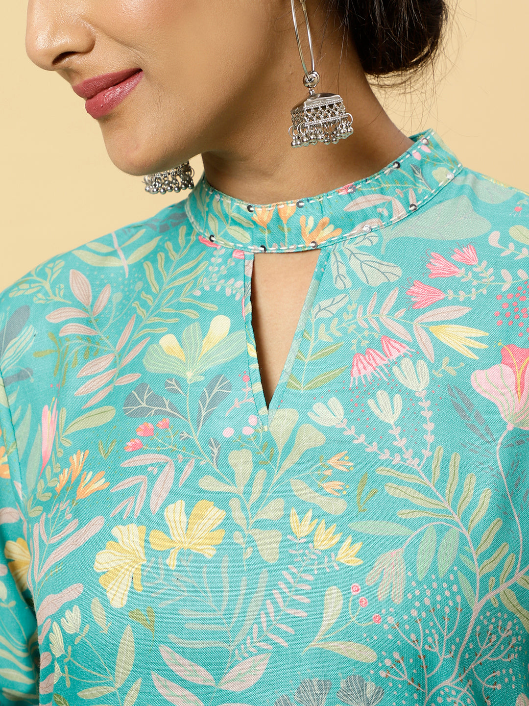 Floral Printed Green Straight Kurta