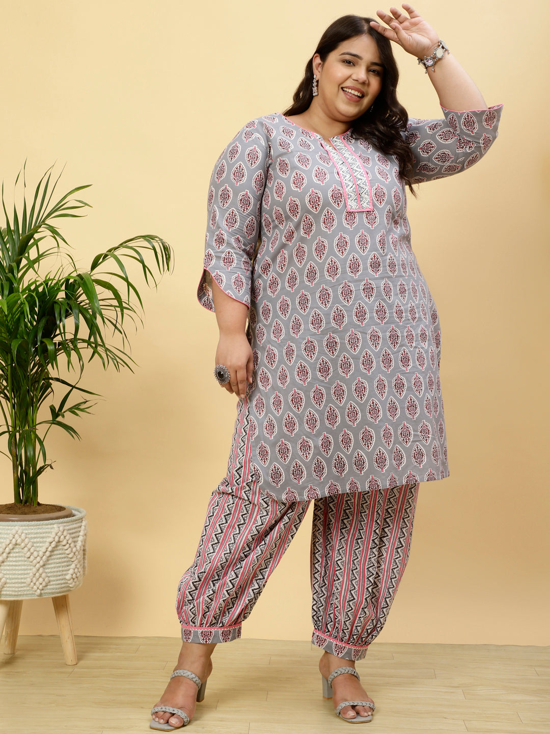 Plus Size Grey Ethnic Printed Kurta With Printed Afghani Salwar