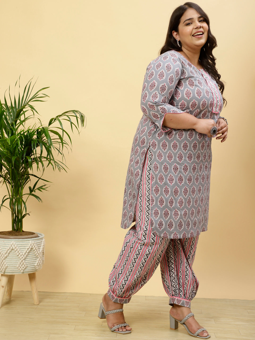 Plus Size Grey Ethnic Printed Kurta With Printed Afghani Salwar
