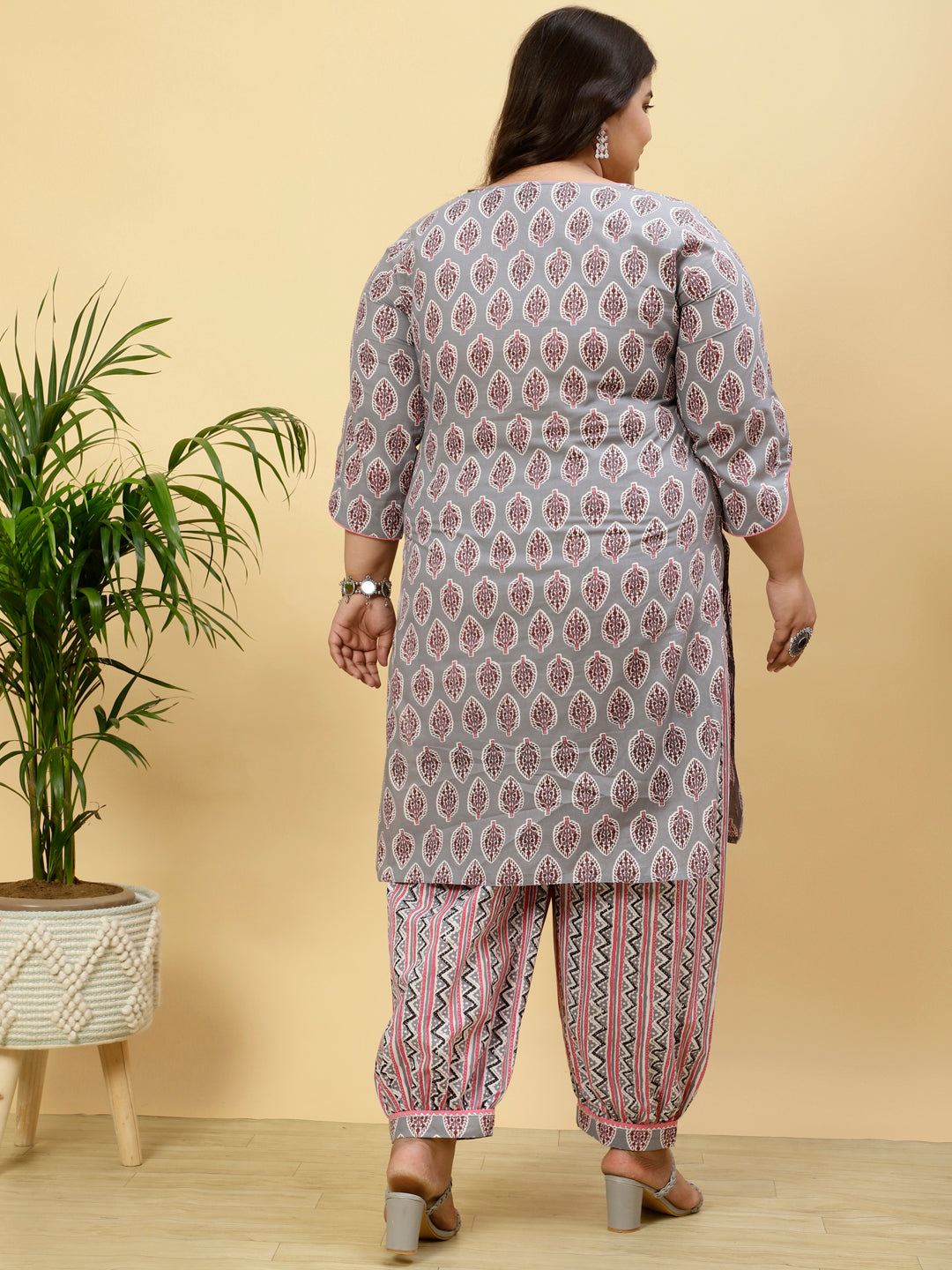 Plus Size Grey Ethnic Printed Kurta With Printed Afghani Salwar