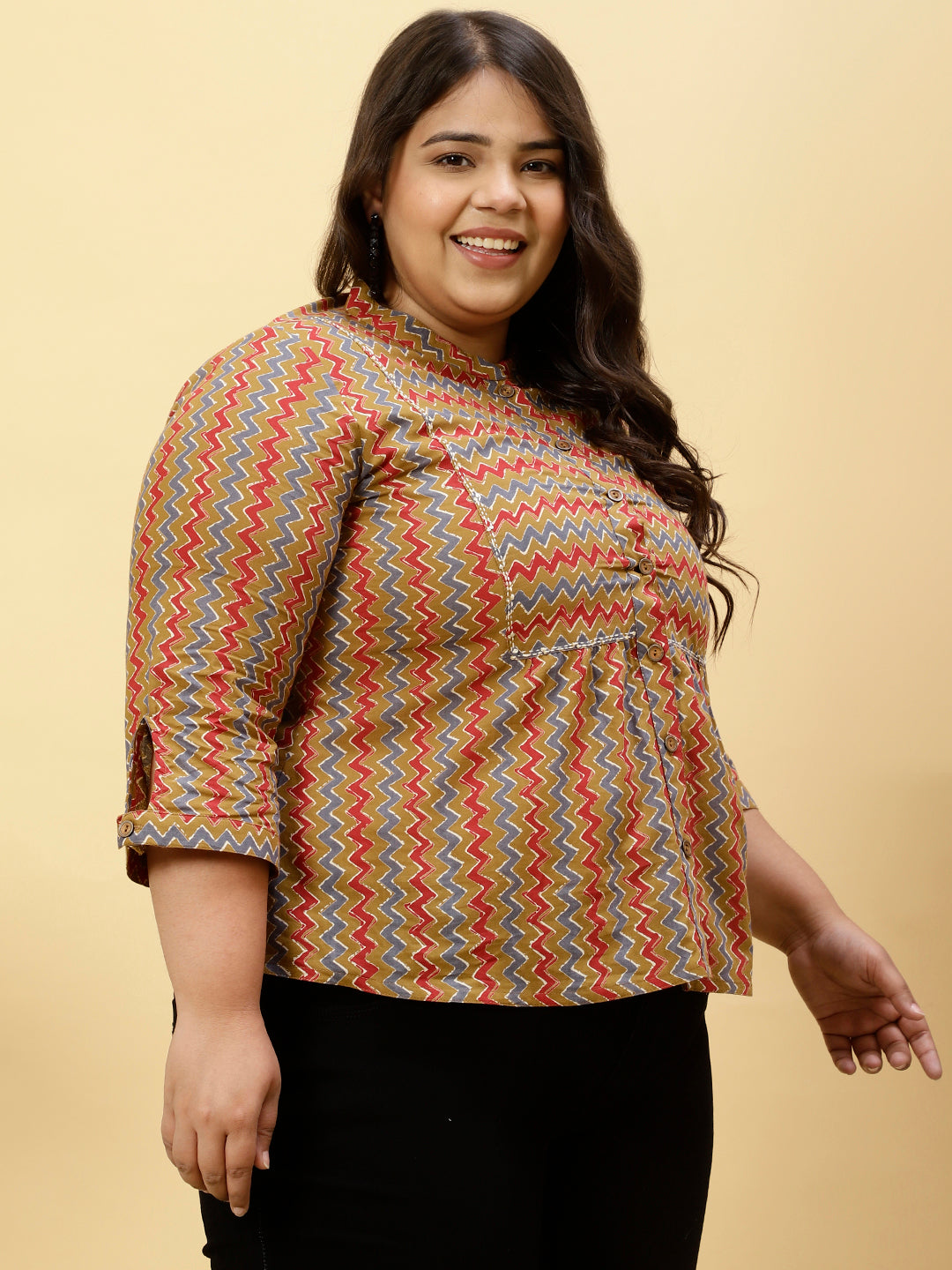 Plus Size Brown Zig-Zag Printed Top