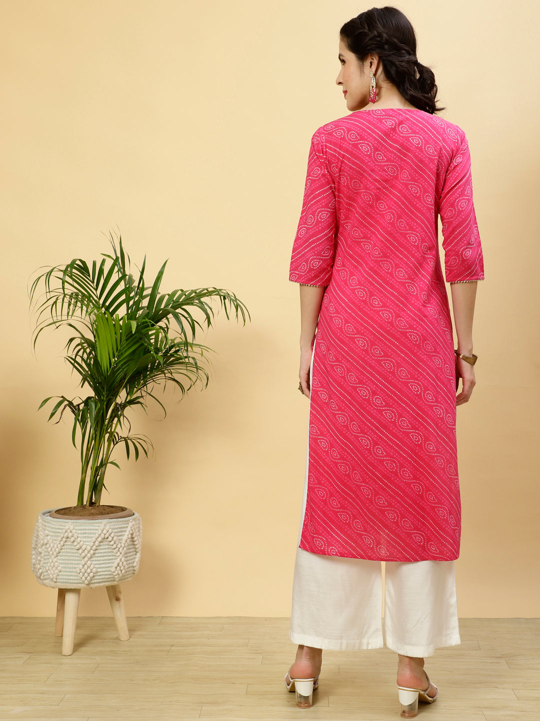 Fushia Bandhej Mirror Work Straight Cotton Kurta