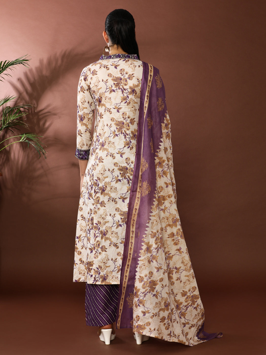 Floral Embroidered A-Line Pure Cotton Kurta & Palazzos Sets