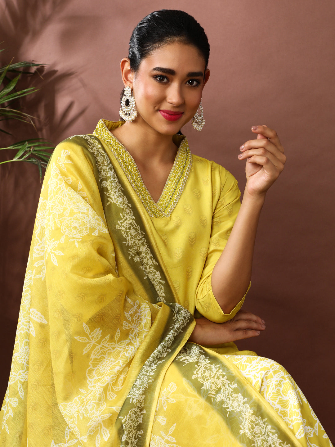 Floral Embroidered Cotton Blend Kurta & Trousers Sets