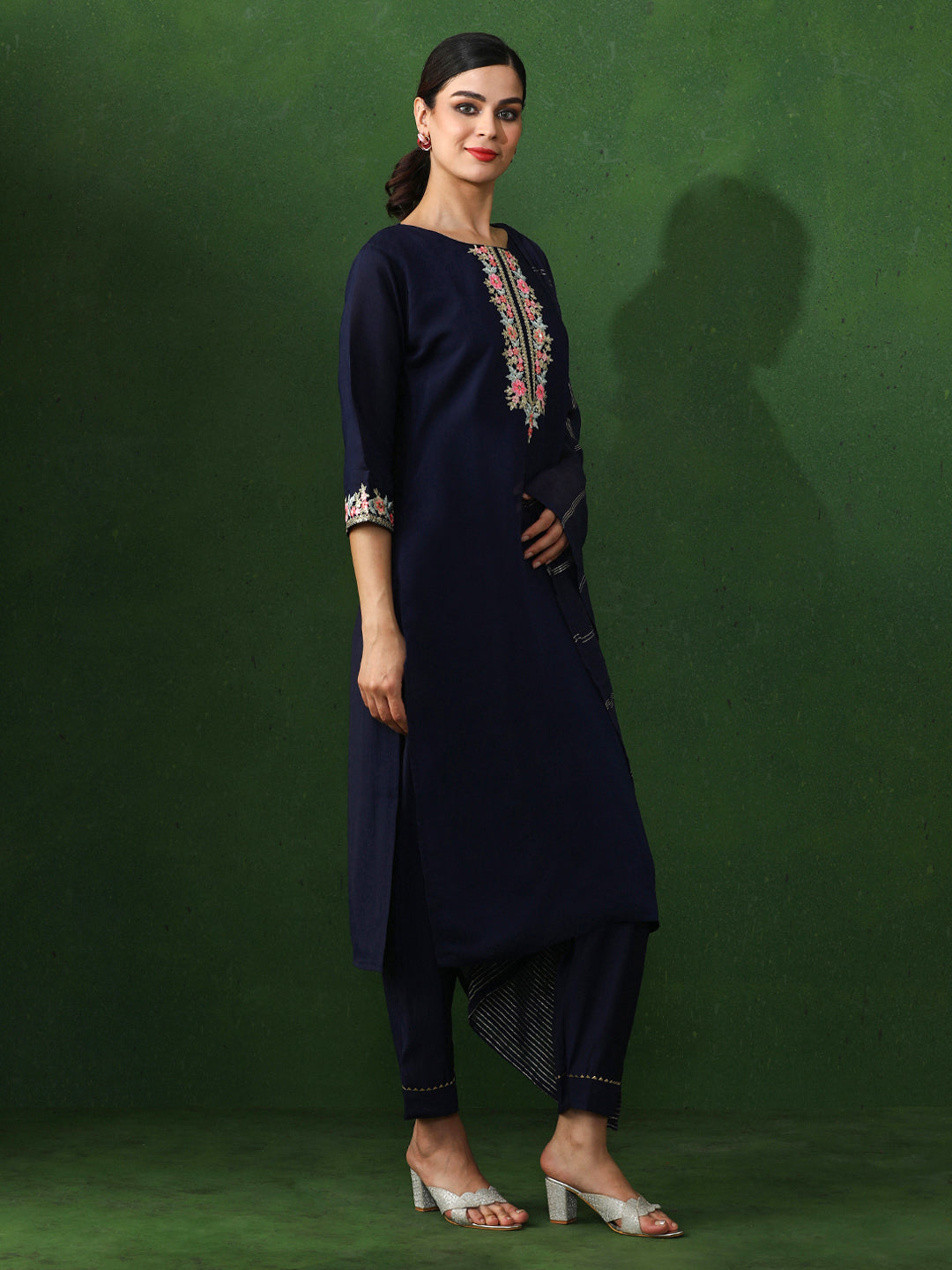 Floral Embroidered Straight Chanderi Silk Kurta & Trousers Sets