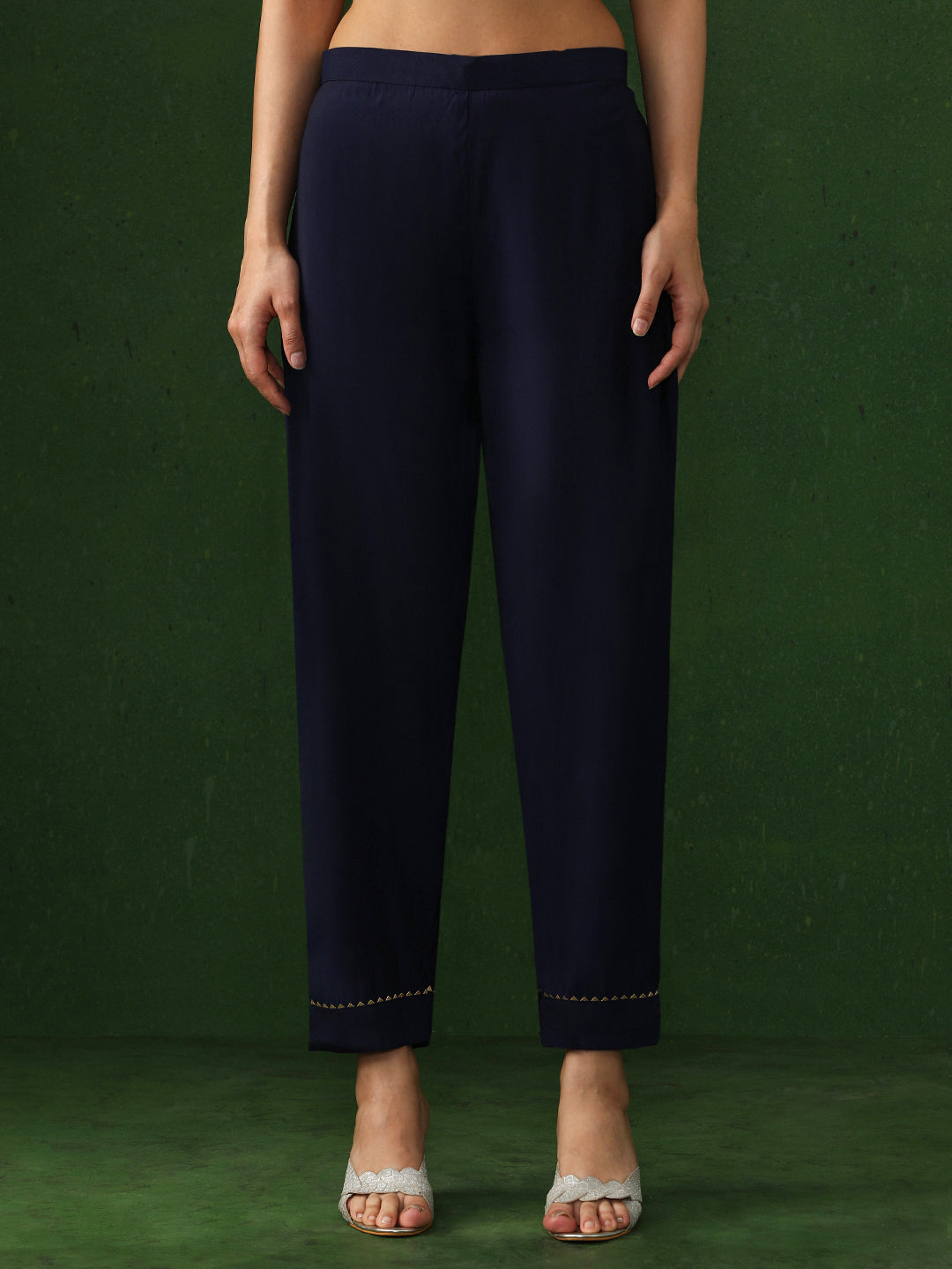 Floral Embroidered Straight Chanderi Silk Kurta & Trousers Sets