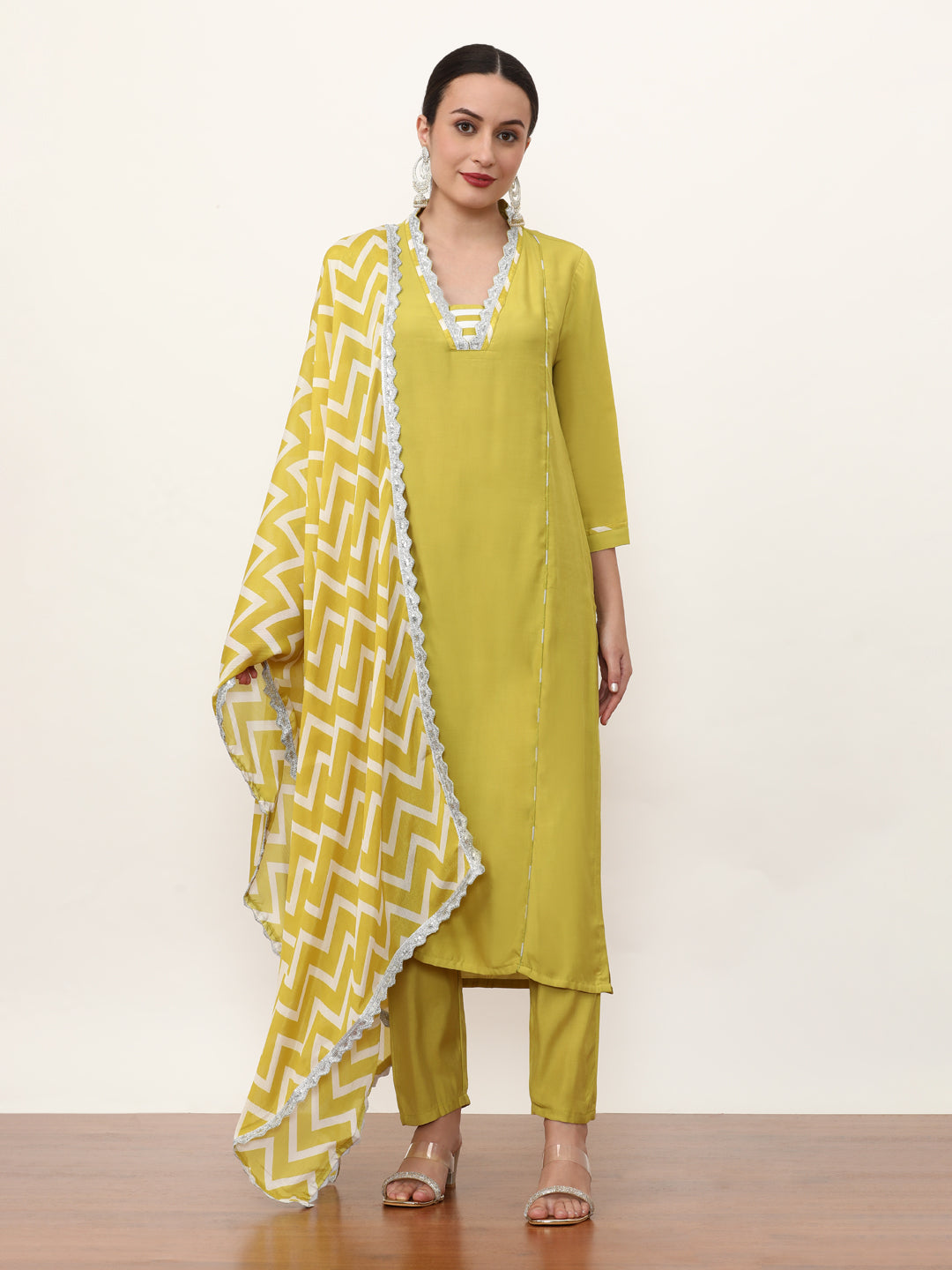 Embroidered Ethnic Motifs Kurta Sets With Dupatta